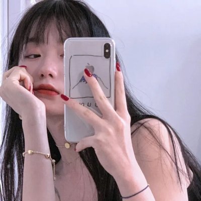 水瓶座女孩